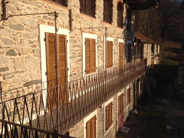 fratelli-balla-snc-infissi-in-legno-novara