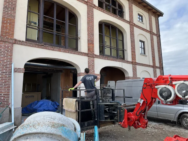 posa-e-montaggio-arredi-cucine-e-pavimenti-a-novara-varese